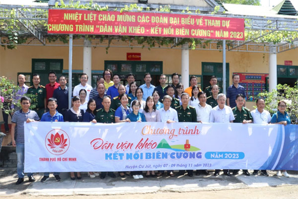 Chương trình “Dân vận khéo – Kết nối biên cương” năm 2023