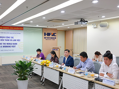 Đại diện lãnh đạo các phòng chuyên môn HFIC